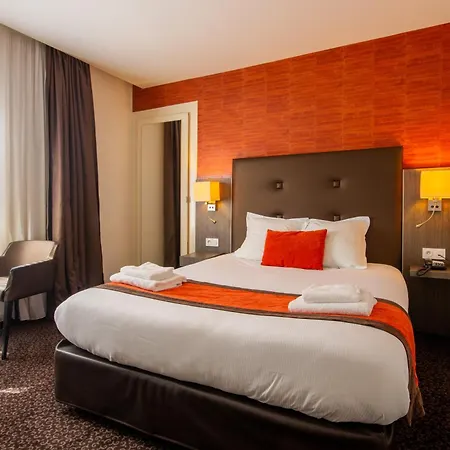 De La Gare Centre Hotel 3*