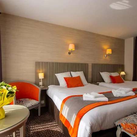 Otel Hotel De La Gare De Troyes 3*