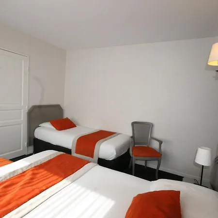 Hotel De La Gare De Troyes 3*