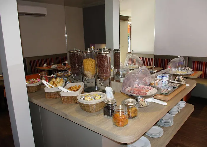 De La Gare De 3* Troyes